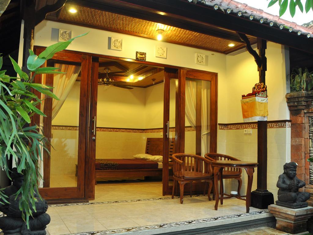 Dewi Antara Homestay Ubud Pokoj fotografie